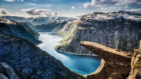 Hardangerfjord in Norway wallpaper