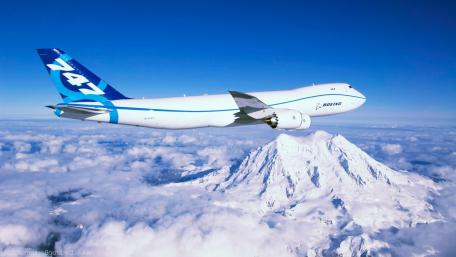 Boeing 747-8 wallpaper