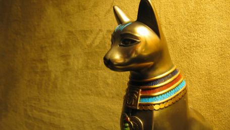 Ancient Elegance of Egyptian Sculpture wallpaper