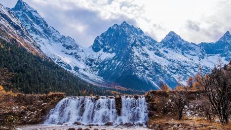 Siguniang Mountain and Changping valley (Mount Siguniang National Park, China) wallpaper