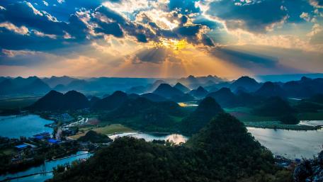 Karst landscape of Puzhehei at sunset wallpaper
