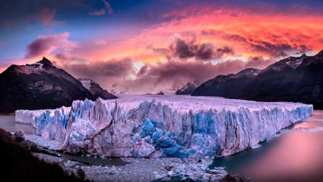 Perito Moreno Glacier - Los Glaciares National Park, Argentina wallpaper