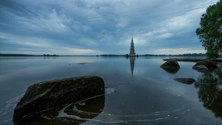 Kalyazin Bell Tower, Russia wallpaper