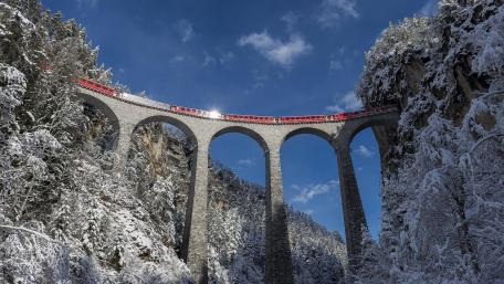 Devil's bridge - Landwasser Viaduct wallpaper