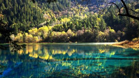 Jiuzhaigou Valley wallpaper