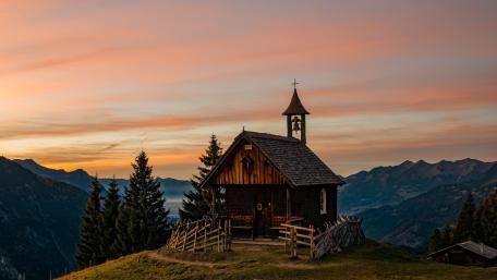 Rellseck chapel wallpaper