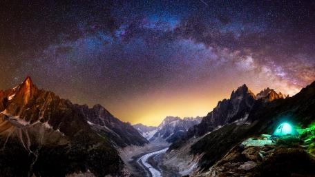 Aiguille du Dru under Milky Way at night (Chamonix) wallpaper