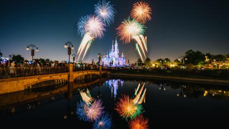 上海迪士尼乐园 (Shanghai Disneyland Park) wallpaper