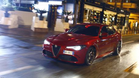 Alfa Romeo Giulia QV wallpaper