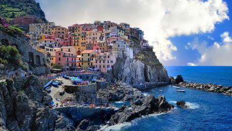 Manarola (Italy) wallpaper