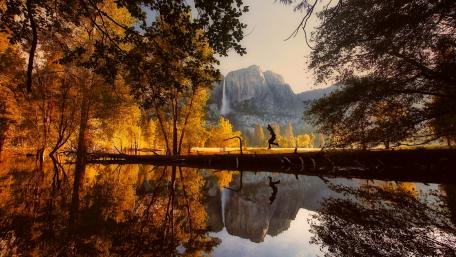 Just before jump into the Merced River wallpaper