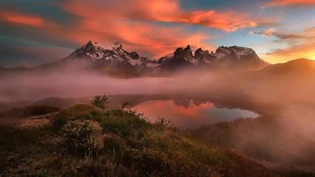 Torres del Paine, Patagonia (Chile) wallpaper