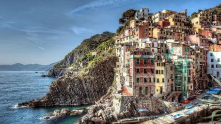 Riomaggiore (Italy) wallpaper