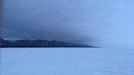 Frozen Lake Baikal wallpaper