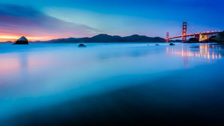 San Fransisco beach and Golden Gate Bridge wallpaper