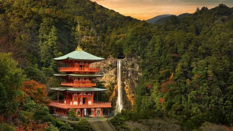 Kumano Nachi Taisha Grand Shrine (Japan) wallpaper