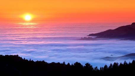 Foggy sunset wallpaper