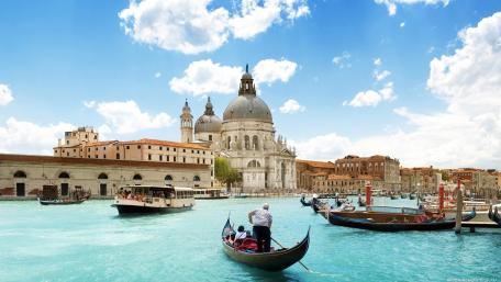 Grand Canal gondola wallpaper