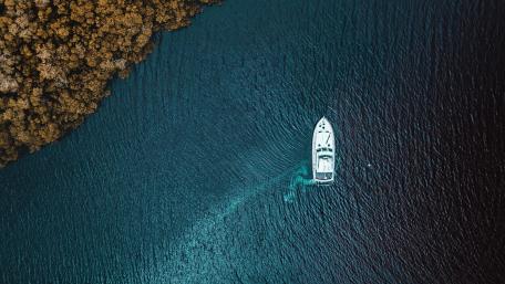 Sailing Serenity in Blue Waters wallpaper