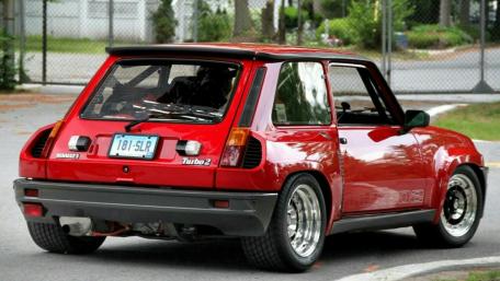 Classic Renault 5 Turbo in Stunning Red Shade wallpaper