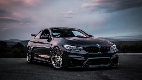 BMW M4 coupé wallpaper