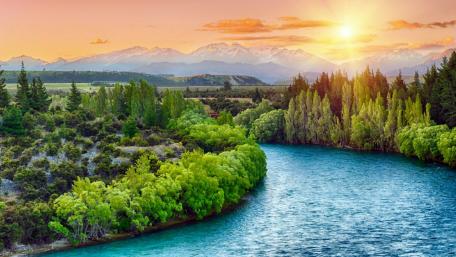 Clutha River bend wallpaper