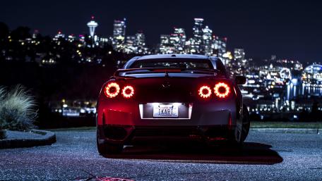 Nissan GT-R wallpaper