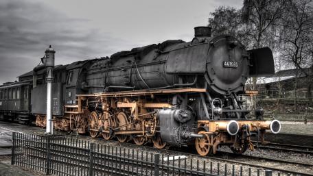 Vintage Steam Locomotive in Monochrome Style wallpaper
