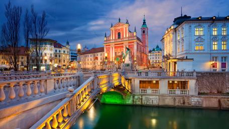 Triple Bridge at dusk wallpaper