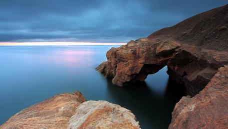 The Cullercoats Arch wallpaper