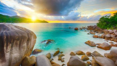 Anse Lazio beach (Seychelles) wallpaper