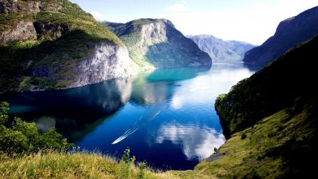 Nærøyfjord (Norway) wallpaper