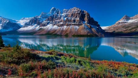 Bow Lake (Banff National Park) wallpaper