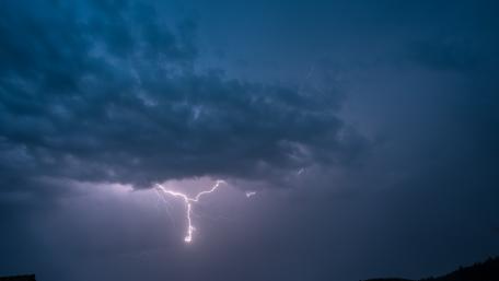 Lightning wallpaper