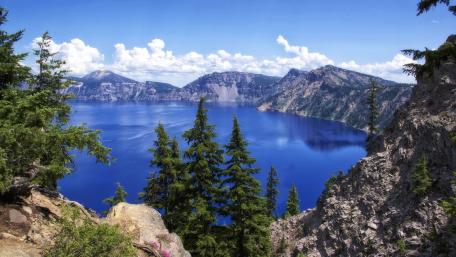 Crater Lake (Crater Lake National Park) wallpaper
