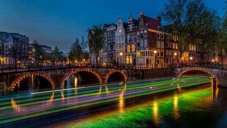 Emperor's Canal, Amsterdam wallpaper