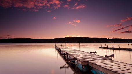 Pier in Saint-Ferdinand, Québec wallpaper