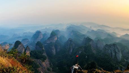 Lang Mountains (Lang Shan) wallpaper