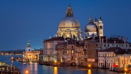 Venice Grand Canal at night wallpaper
