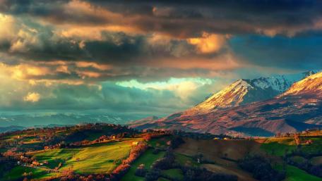 Majestic Dawn Overserene Highlands wallpaper