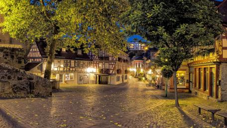 Idstein's street at dusk wallpaper