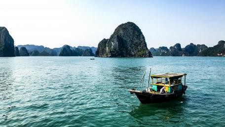 Halong Bay wallpaper
