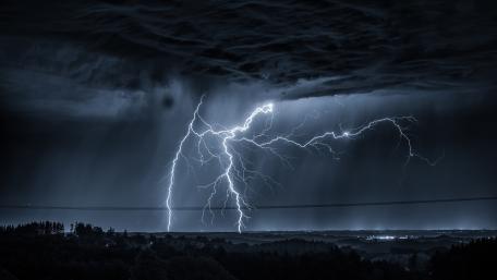 Night storm wallpaper