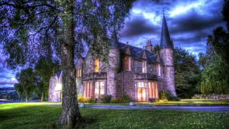 Bunchrew House (Inverness, Scotland) wallpaper