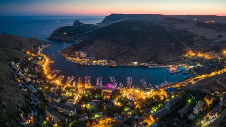 Balaklava Bay at dusk (Crimean Peninsula) wallpaper