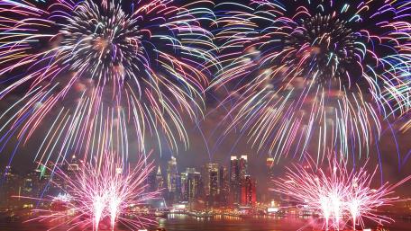 Fireworks Illuminate New York Night Sky wallpaper