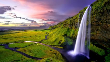Seljalandsfoss (Iceland) wallpaper