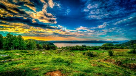Lakeside hills wallpaper