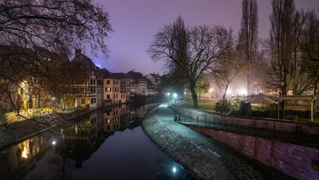 Canal in Strasbourg wallpaper