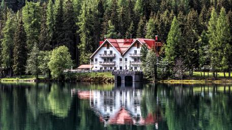 Lakeside resort at Antholzer See (Italy) wallpaper